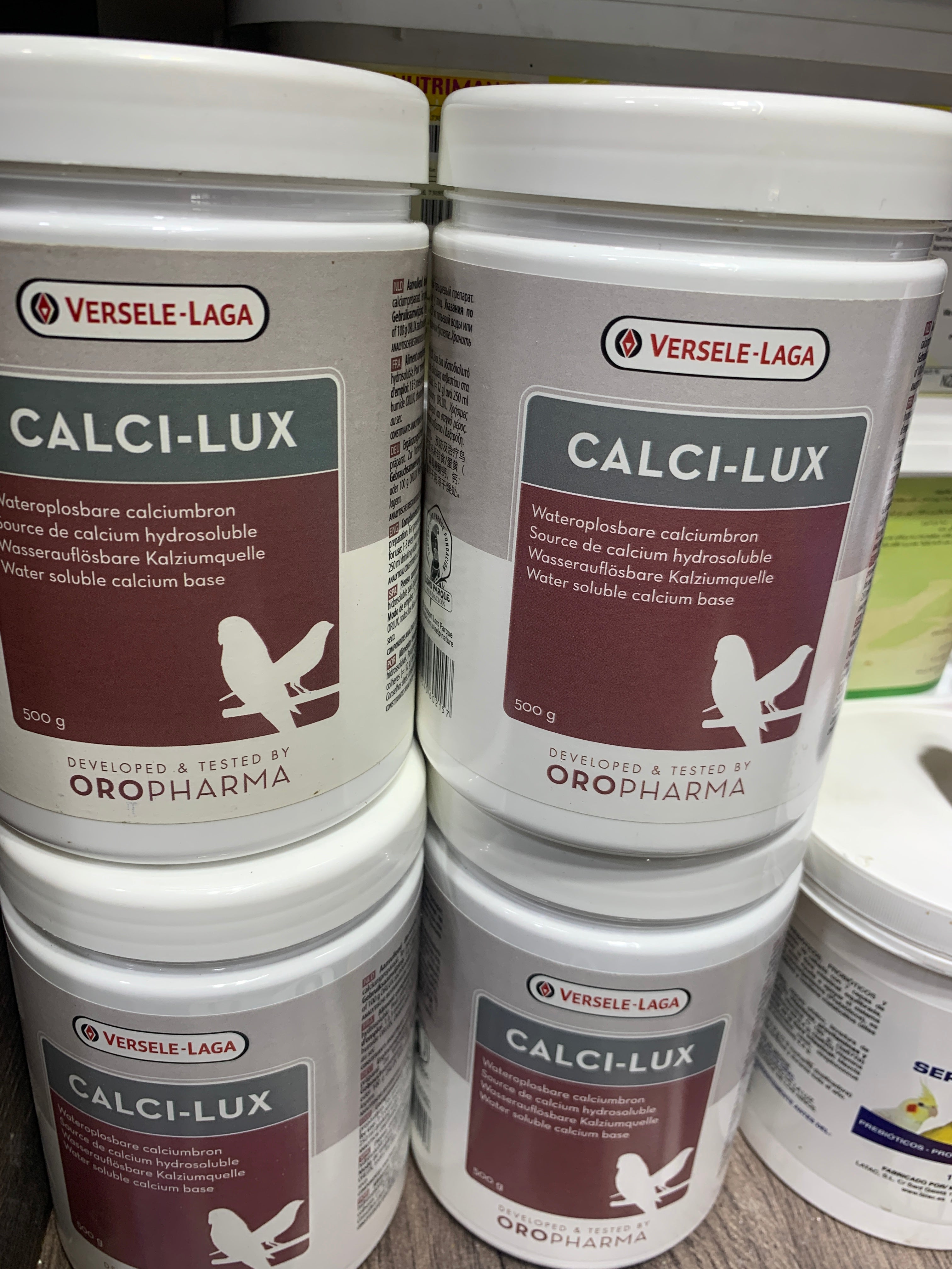 مكملات وأدوية  الطيور🦜